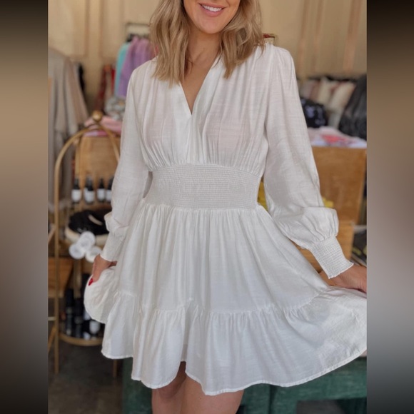 White Dress - Picture 1 of 3